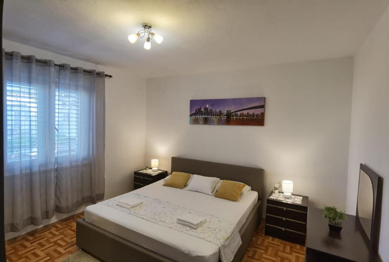 Apartman Sara Preko Εξωτερικό φωτογραφία